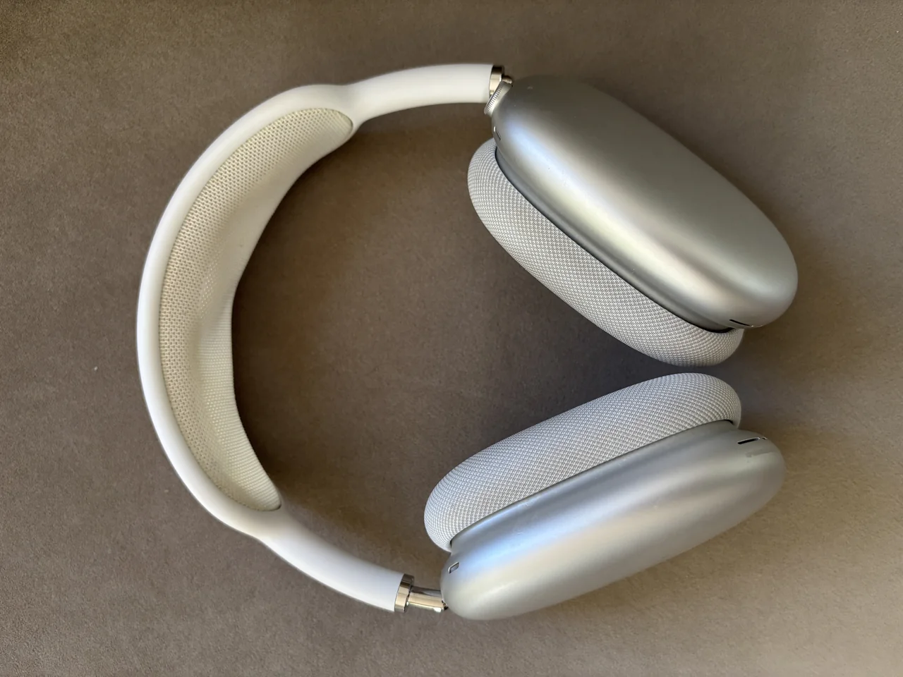 Wireless Over-Ear Headphones transformation - 18 AI-generated scenes - before